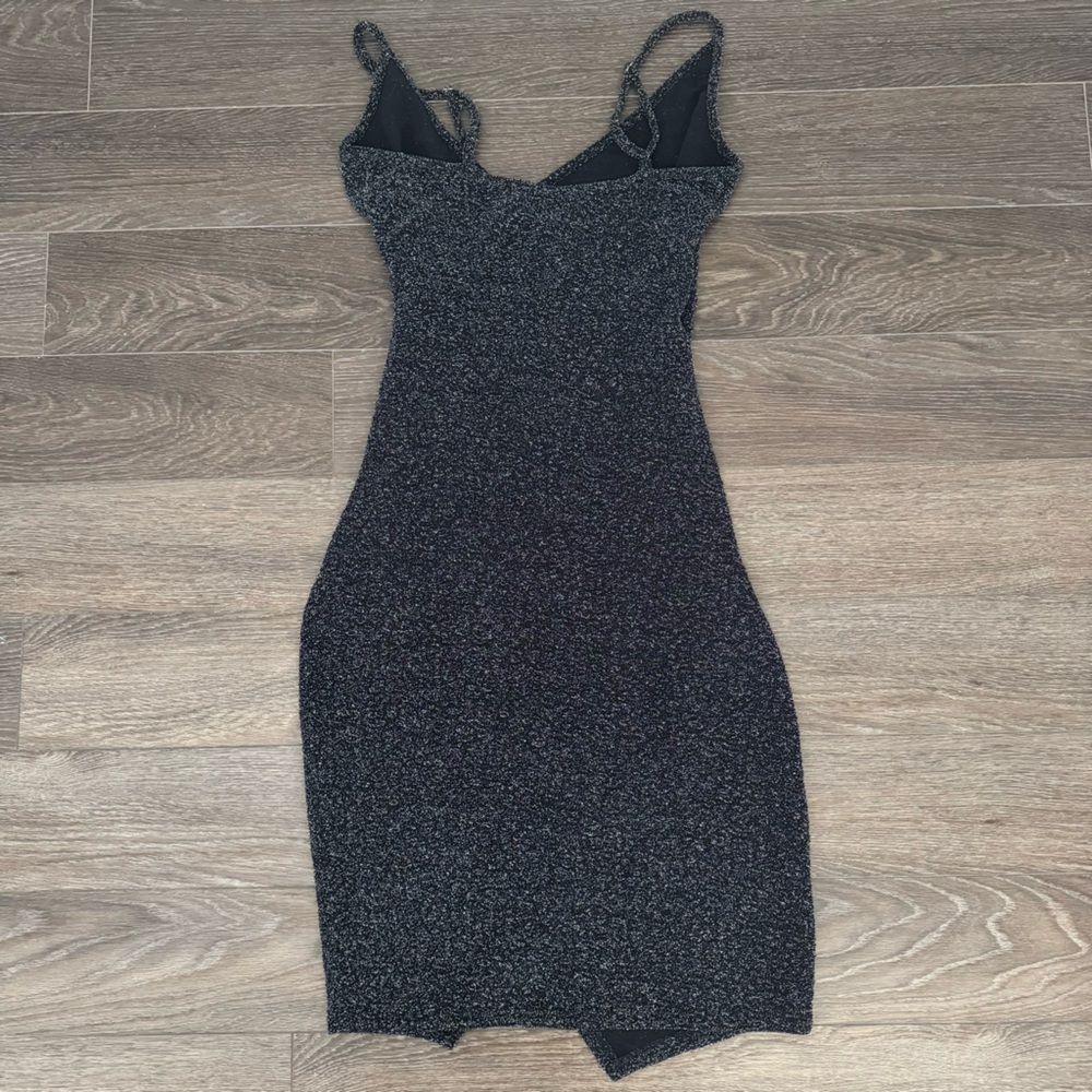 Silence + Noise Shimmer Midi Dress | Medium | Ruched Bodycon Party Dress - Picture 10 of 11